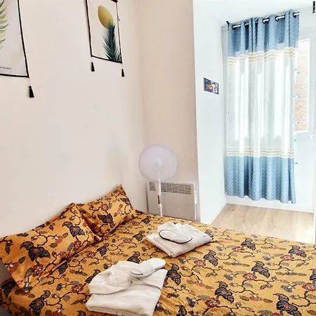Beautiful Flat In Vieux Port * Μασσαλία